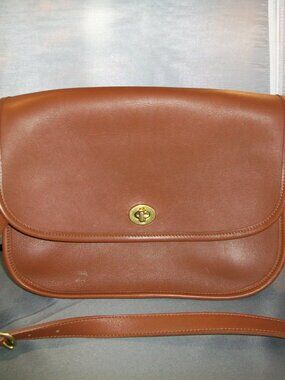 Vintage Coach Legacy City Bag - Camel